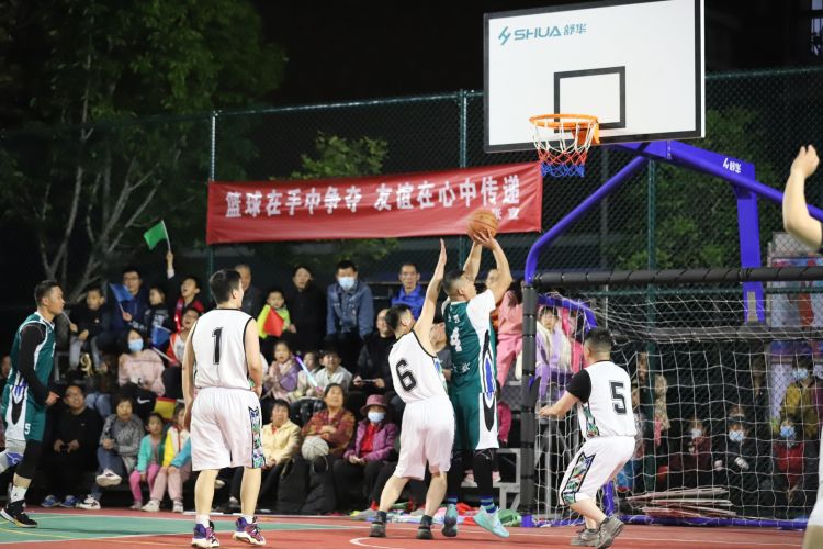 东鲁能的