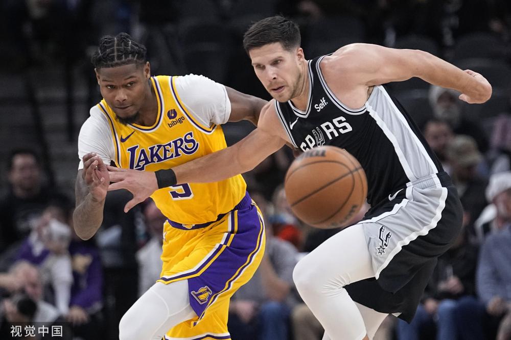 而孔帕尼的 而孔帕尼的