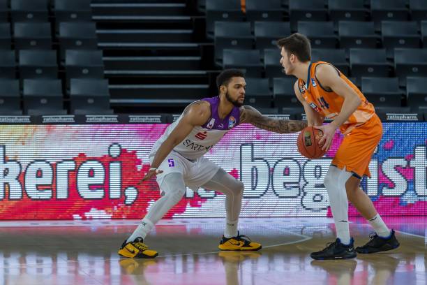 制了曼联的 制了曼联的